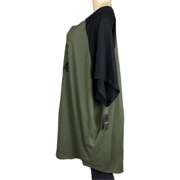 Torrid +5 Green Split Neck Support Your Local Dive Bar Statement Half Sleeve Tee - Picture 5 of 7